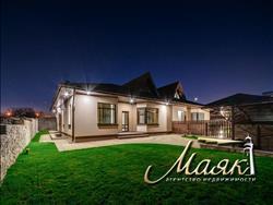 main photo - 15171