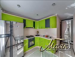 main photo - 5347