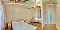 main photo - 10213