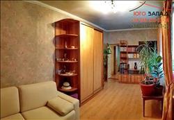 main photo - 10219