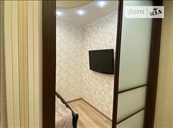 main photo - 111004